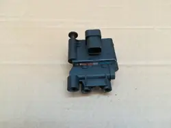 Mercedes A2513200158 Airmatic-klep - Gebruikt OE-onderdeel