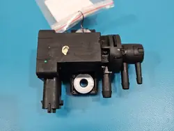 Válvula de vácuo OEM 55599331 para Opel Insignia B 2.0 CDTI