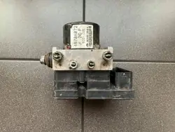 Pompe à frein ABS Mitsubishi Lancer OEM 4670A072