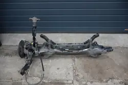 Trave frontal OEM 55410-J7AA0 para Kia Ceed III SW