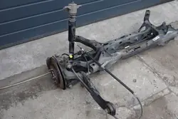 Travesaño delantero OEM 55410-J7AA0 para Kia Ceed III SW
