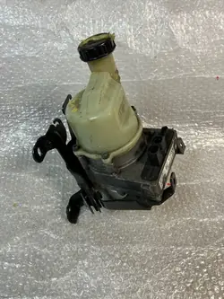 Servopumpe Renault Express 1.5 DCI 491109155R