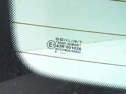 OEM 0002_part-00396 Vitre Arrière Ouvrante VW Touareg I