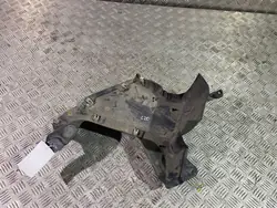 BMW 7340867 Bränsletank Underlock vänster