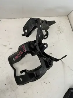 Pumpun Kiinnike OEM 4374395623597R Renault Master IV