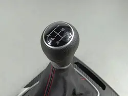 Pommeau de levier MG ZS OEM FOB53874 - État utilisé