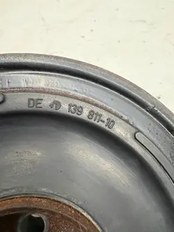 BMW 5 F11 3.0 N57 poulie BBT01879