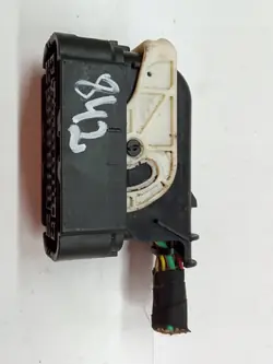 ABS Pump Connector Plug 9824510880 9808055980 Toyota ProAce II