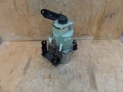 Bomba de direção assistida Ford Focus MK2 Lift OEM