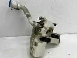 Täydellinen Pesuastia VW Passat B8 OE 3Q0955453A