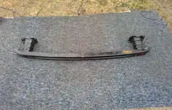 Etupuskuri-tuki Peugeot 407 Coupe