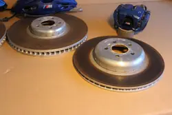 Remklauwen & blokken OEM 6887398 voor BMW X7