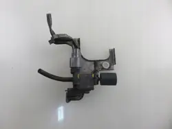 Válvula solenoide de vácuo OEM 846013041 - Usada