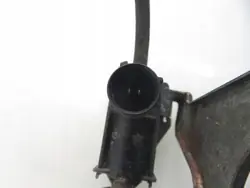 Válvula solenoide de vácuo OEM 846013041 - Usada