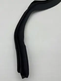Mercedes GLB W247 Höger Bakdörrlist OEM A2477305003