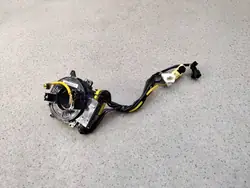 Rétracteur de ceinture OEM 27546AG010 pour Subaru Forester III