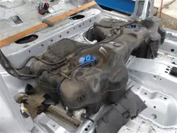 Bränsletank A3 8P 5D OEM - Begagnad Audi Del