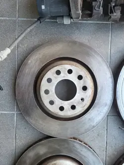 Jarrusatulat OEM 340mm ja 310mm VW Arteonille