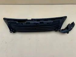 Grelha do para-choques dianteiro OEM 1803204X para Peugeot 2008