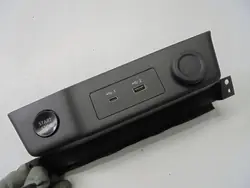 Prise USB 12V Nissan OE 96912 6RB0A pour Rogue 2021-