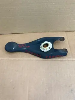 Alavanca de embraiagem Peugeot OEM 98 085 133 80