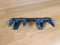 Polttoaineinjektori 0280155794 Citroen Xsara Picasso Peugeot 206