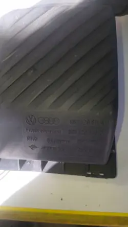 Luftfilterabdeckung OEM 867129611A für Polo II