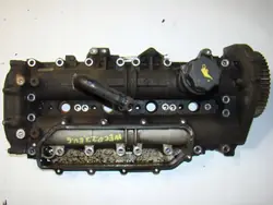 Venttiilikansi OEM 504167975 Iveco Ducato 2.3:lle