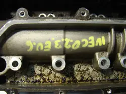 Couvercle soupape OEM 504167975 pour Iveco Ducato 2.3