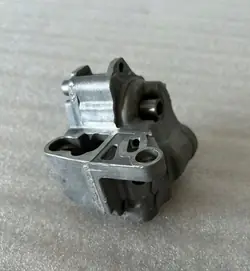 Pompe à huile d'occasion OEM 03L115105G VW Audi 2.0 TDI