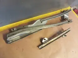Opel Commodore Heckfensterführung OEM 964 links