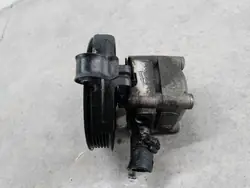 Ohjauspumppu OEM 9485757 Volvo V70 II:lle