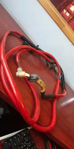 BMW Pluspol-Klemme OEM 2247201 - Gebraucht