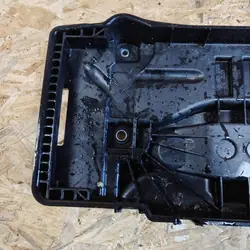 Boîtier de batterie d'occasion OEM 2Q0915331 Volkswagen