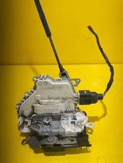 Rechte Vordertürschloss SEAT ALTEA XL 1P2837016B