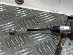Cable de freno de mano Hyundai OEM FBZ25920 - Usado
