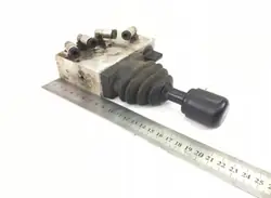 Gebruikte Volvo hydraulische hendel OEM 0009084