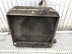 Radiateur d'eau OEM LORK-2043-1000016424 pour Jelcz