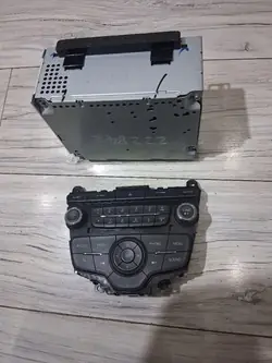 Painel Rádio CD Ford Ka Plus OEM G1B5-18C815-AF