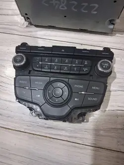 Panel Radio CD Ford Ka Plus OEM G1B5-18C815-AF