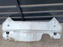 Renfort de paroi arrière FIE5720 pour Ford Fiesta MK7