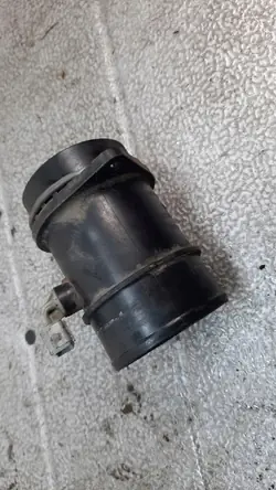 Capteur de débit d'air Renault Modus 1.5D