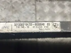 OEM 3213303 Klimakondensator für BMW E90 E91 2.5i