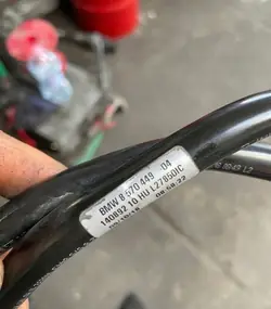 Manguera Refrigeración Caja BMW OEM 8575844 - Usado