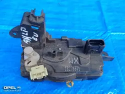OPEL Astra H Zafira B Vänster Framdörrslås 13220371 WX