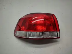 LÁMPARA TRASERA IZQUIERDA CARROCERÍA VW GOLF VI TYC