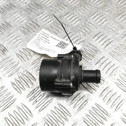 Vattenpump VW Golf 8 VIII 2.0TSI