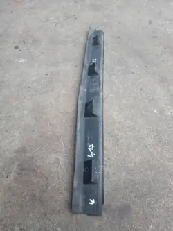 8E0121292C Guia de Ar OEM Audi Peça Usada