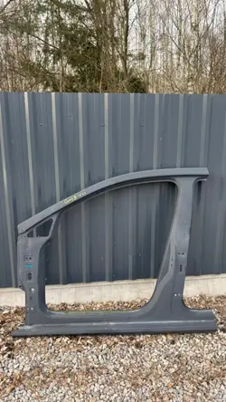 OEM 430 Vänster Pelaröverdrag för Golf VII