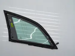 Vitre latérale arrière droite OEM A2046701412 Mercedes Classe C